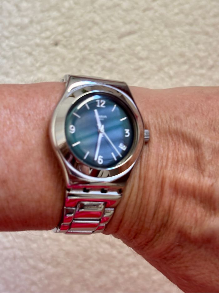 Montre Swatch - photo numéro 3