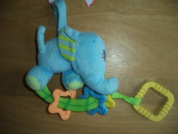 Hochet poussette cosy