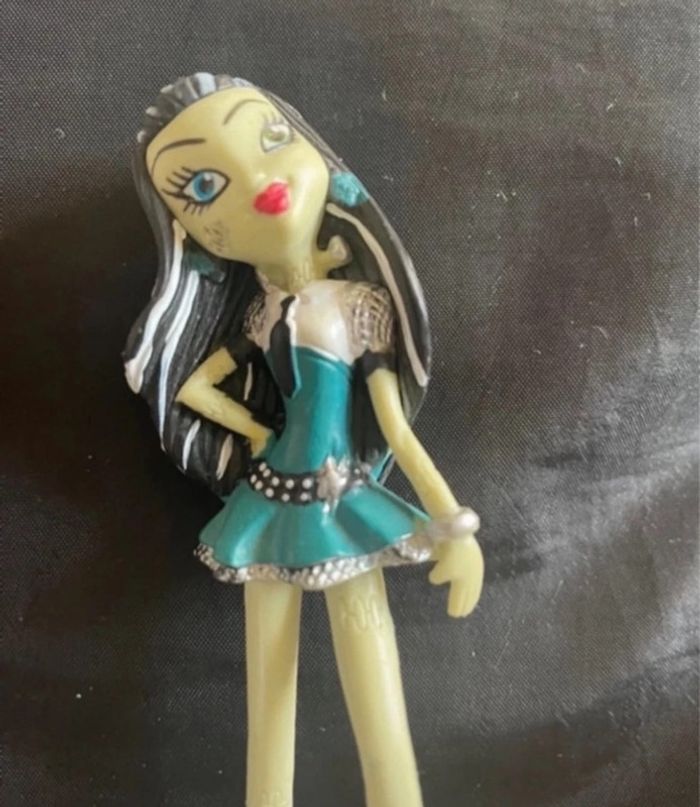 Figurine Monster High - photo numéro 2