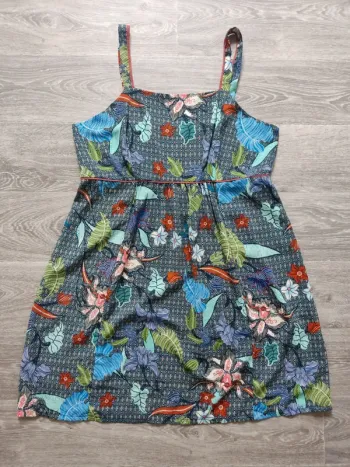 Robe mi-longue à bretelles motifs graphiques et fleuris multicolore taille 48