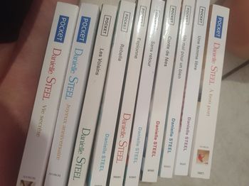 Lot romans Danielle Steel