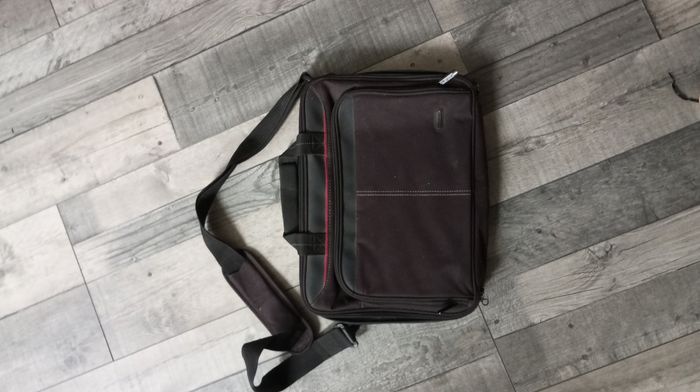 Sac à bandoulière pour ordinateur