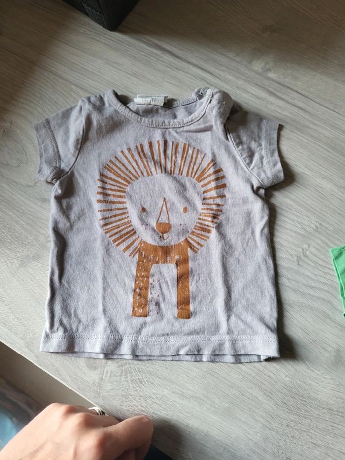 Lot 2 t shirt - photo numéro 3