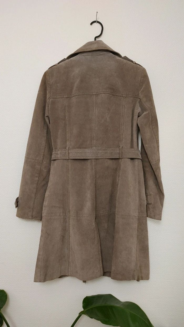 Manteau long en cuir daim - photo numéro 10
