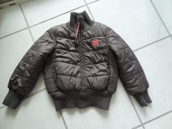 Blouson T 6 ans