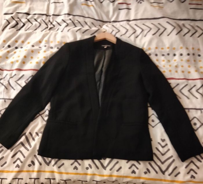 Très belle veste pour femme - photo numéro 8