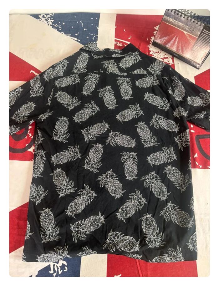 Chemise col V H&M motif ananas taille S/M - photo numéro 10