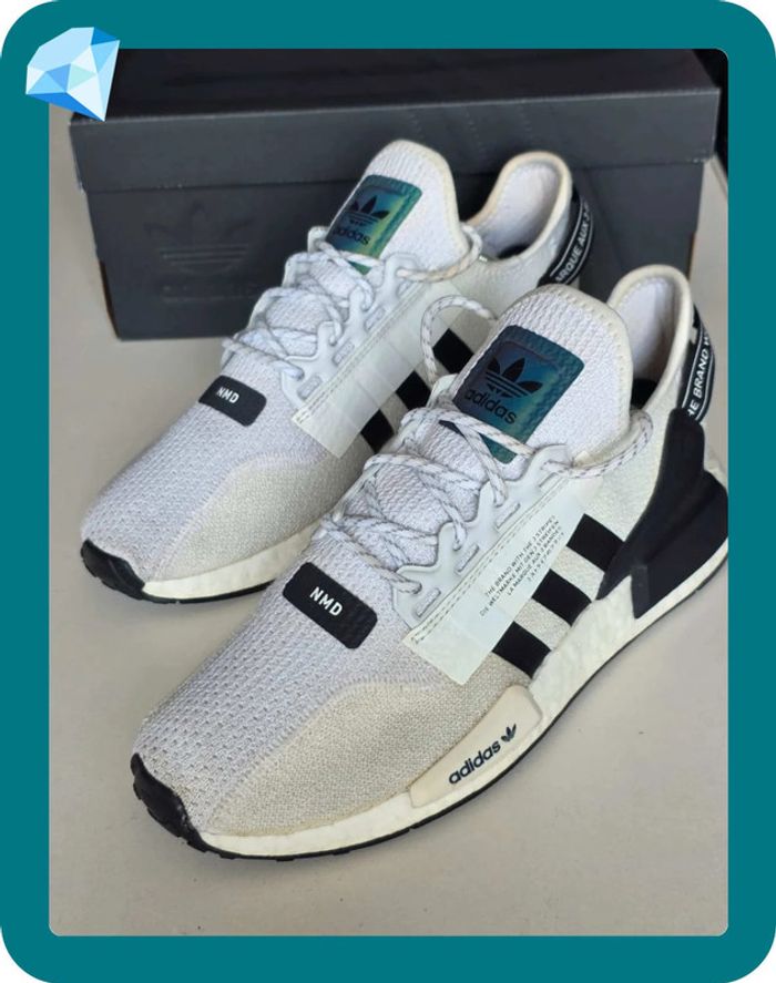 Adidas nmd r1 v2 blanche avec facture - photo numéro 7