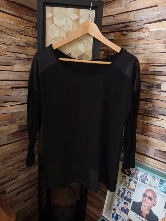 Tshirt manche 3/4 noire vintage