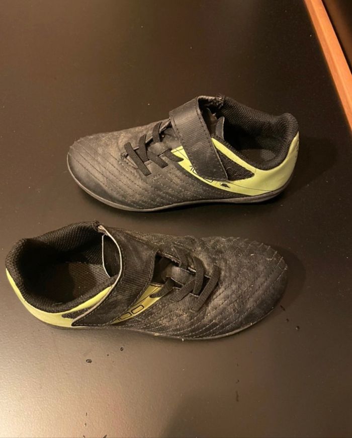 Chaussures à crampons de football garçon