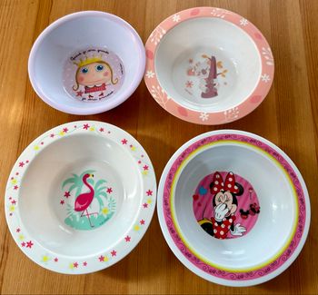 Lot assiette fille