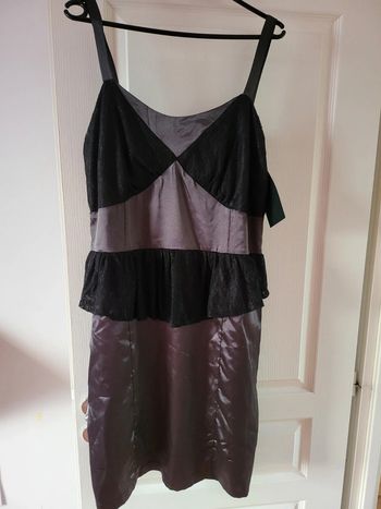 Robe neuve taille 46
