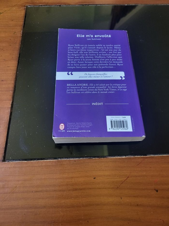 Livre 📖 les sullivan elle m'a envoûté - photo numéro 2