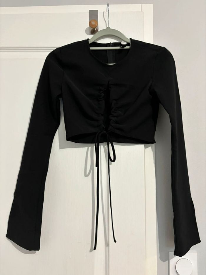 Haut noir