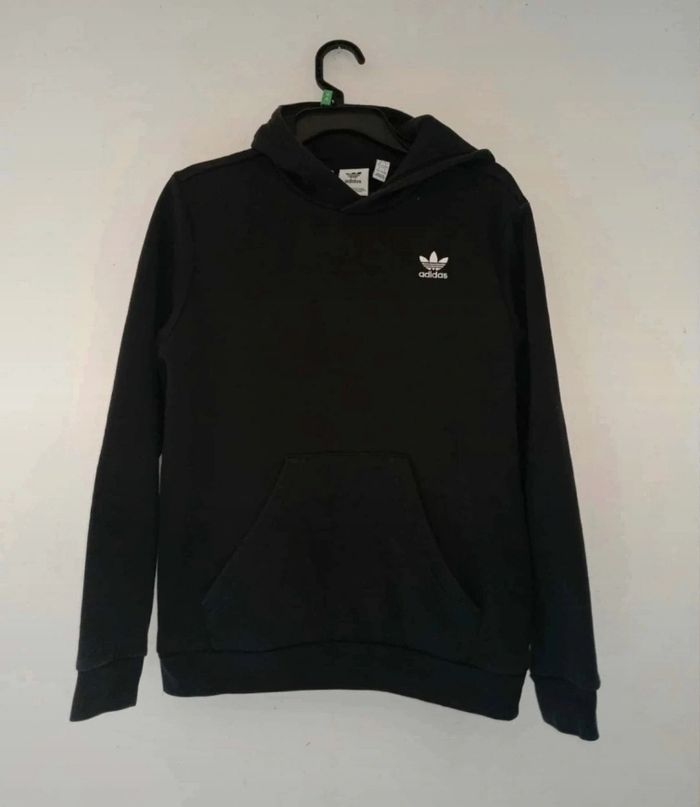 🩵 Sweat adidas 🩵