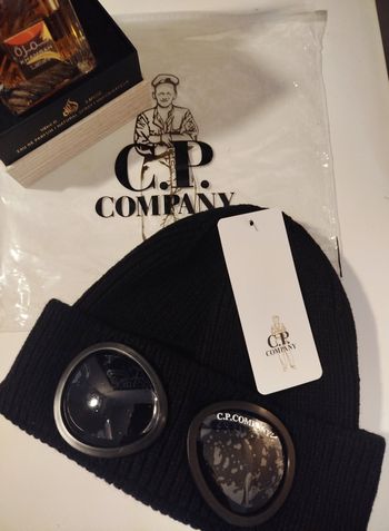 Bonnet cp 25€