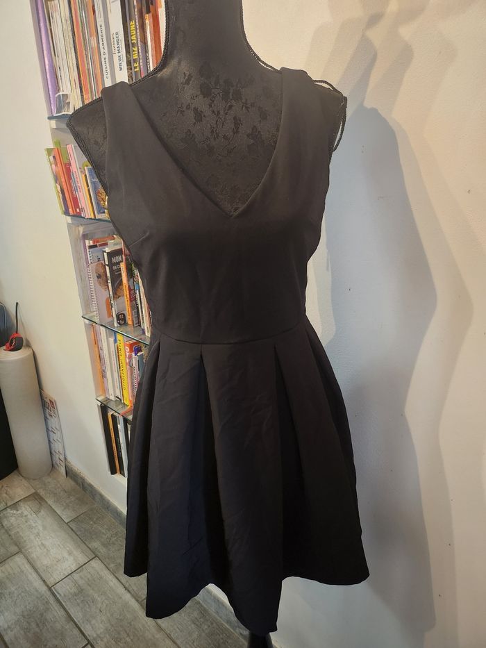 Robe noire courte taille38 pimkie