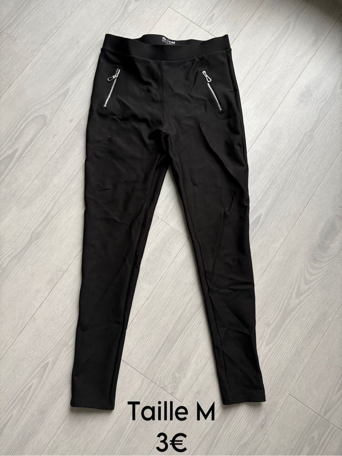 Pantalon taille M
