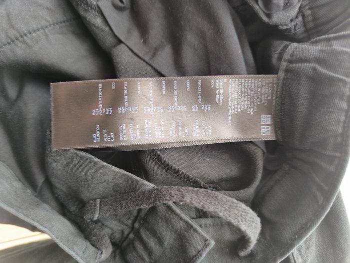Pantalon Uniqlo noir M - photo numéro 3
