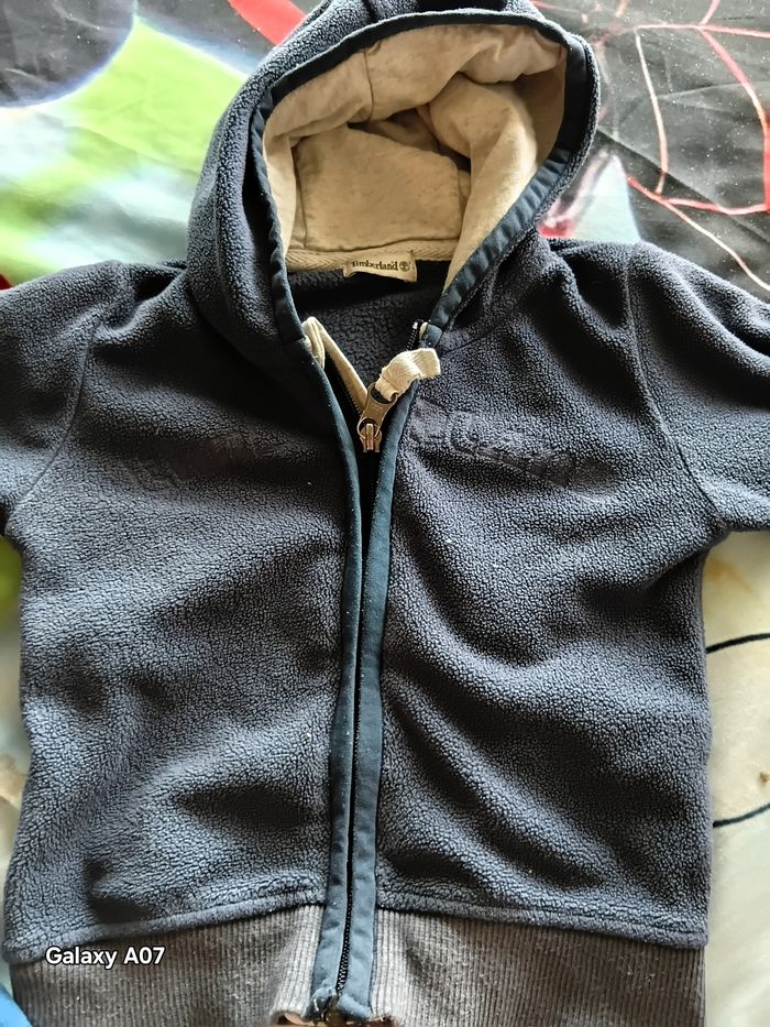 4/5 ensemble de jogging Timberland et trois cadeaux - photo numéro 8