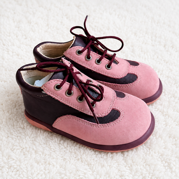 Chaussures bébé / enfant. Pointure 23.