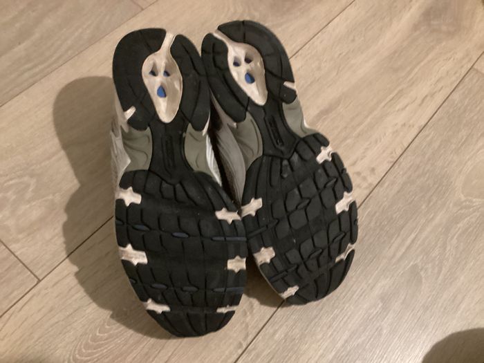 New balance 530 Blanches délavées - photo numéro 4