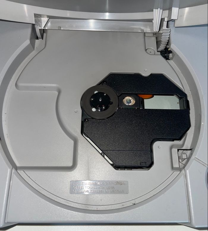 lot PS1 PSone Playstation + câbles, manettes et cartes mémoires - photo numéro 7