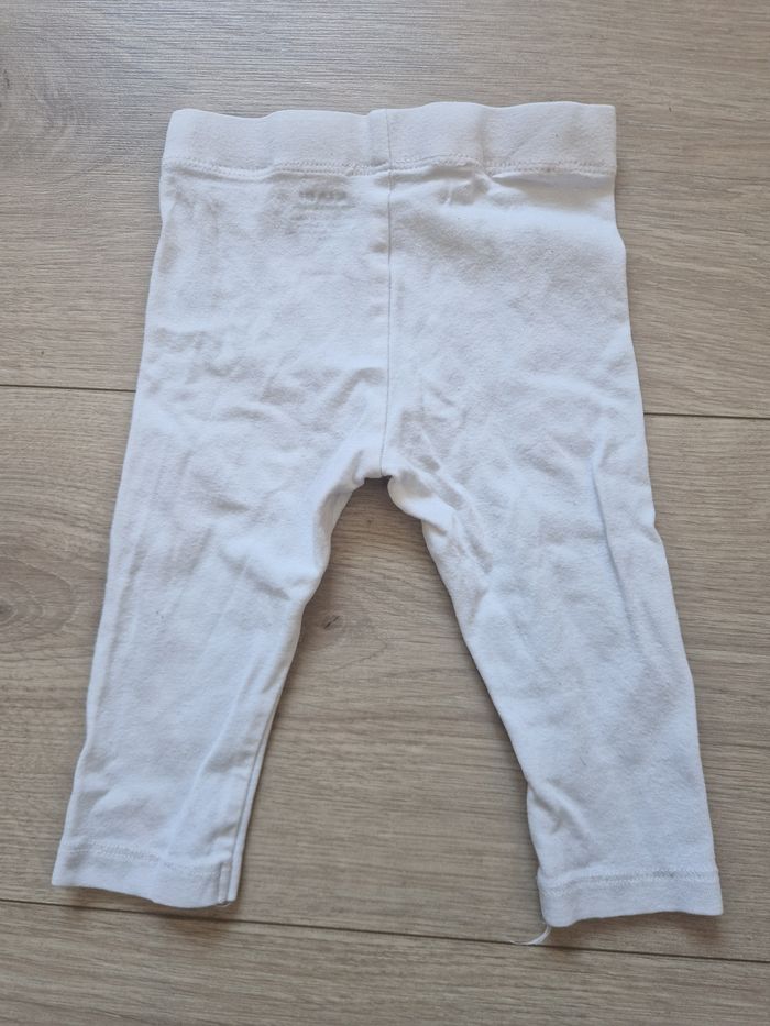Lot de 3 leggings blanc Kiabi 9 mois - photo numéro 3