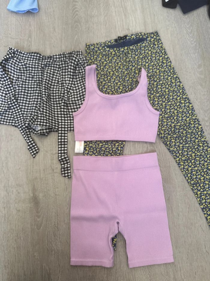 Lot de vêtements fille 7-8 ans