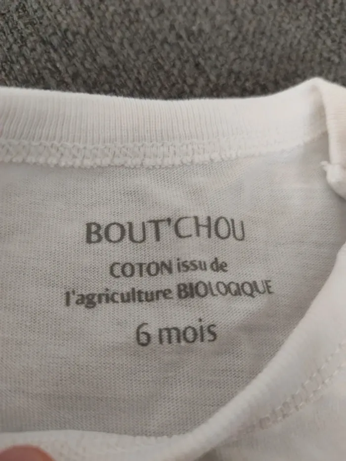 T shirt bébé fille 6 mois - photo numéro 2
