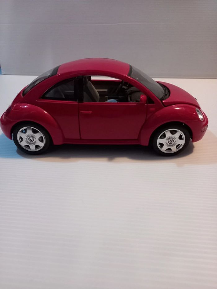 Burago 1/18 New beetles - photo numéro 9