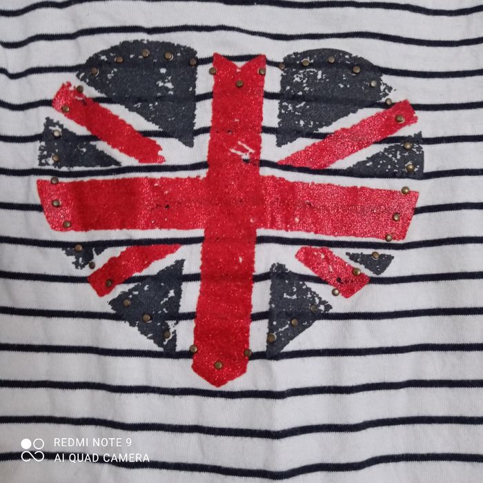 T-shirt à rayures coeur 4ans