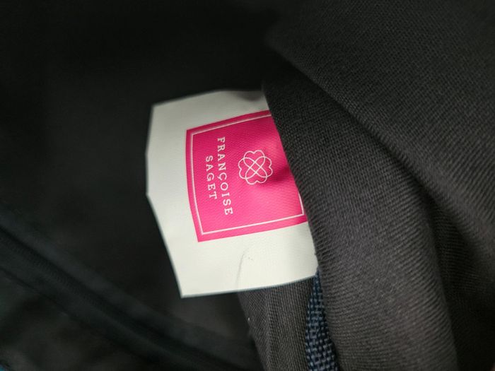 Pochette bleu neuve - photo numéro 4