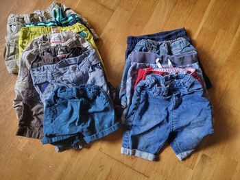 Lot shorts 24 mois