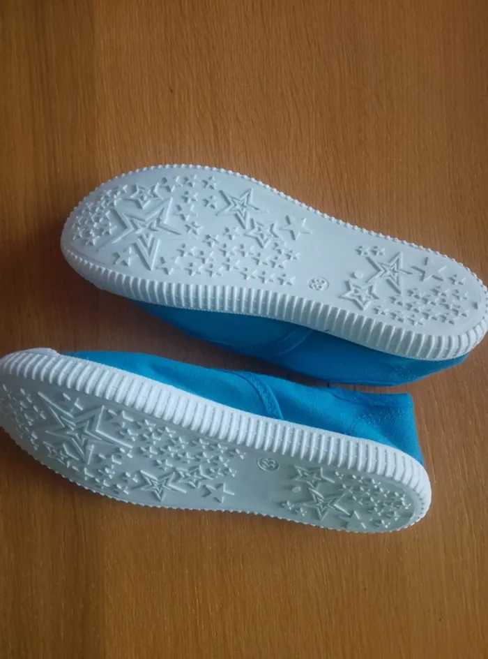 Chaussures Baskets Ballerines neuves - Enfilage facile - Fille 33 - photo numéro 4