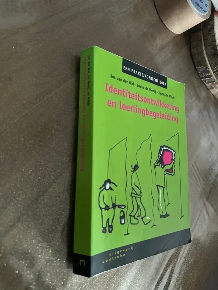 Livre identiteitsontwikkeling en leerlingbegeleiding - photo numéro 2
