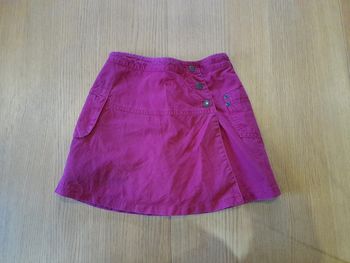 Jupe short framboise 8 ans