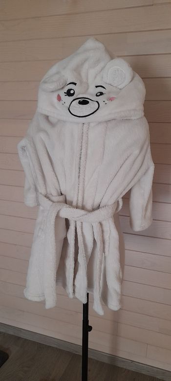 Robe de chambre  à capuche 6 ans