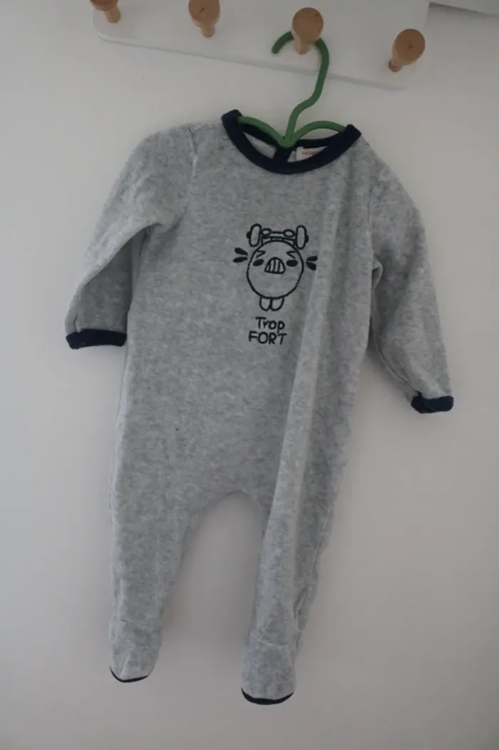Lot pyjamas garçon 6 mois - photo numéro 5
