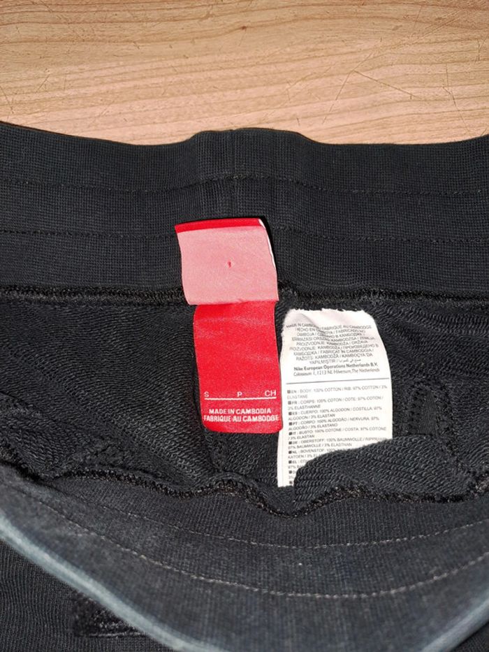 Short nike 36 - photo numéro 5