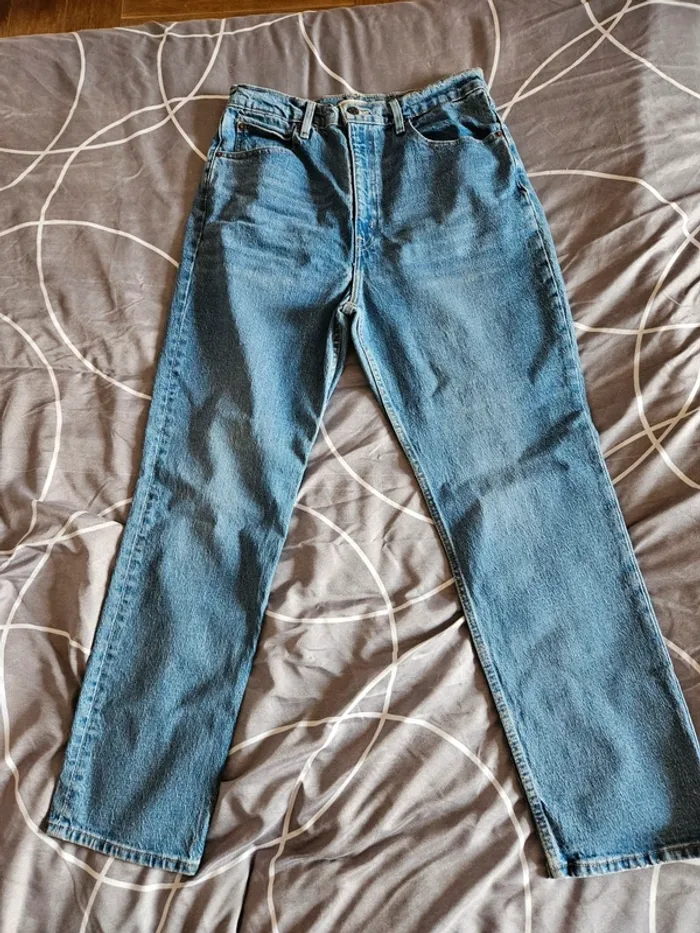 Jean Levi's 70s High Slim Straight