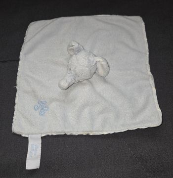 Doudou Elephant carré plat bleu - Tartine et chocolat