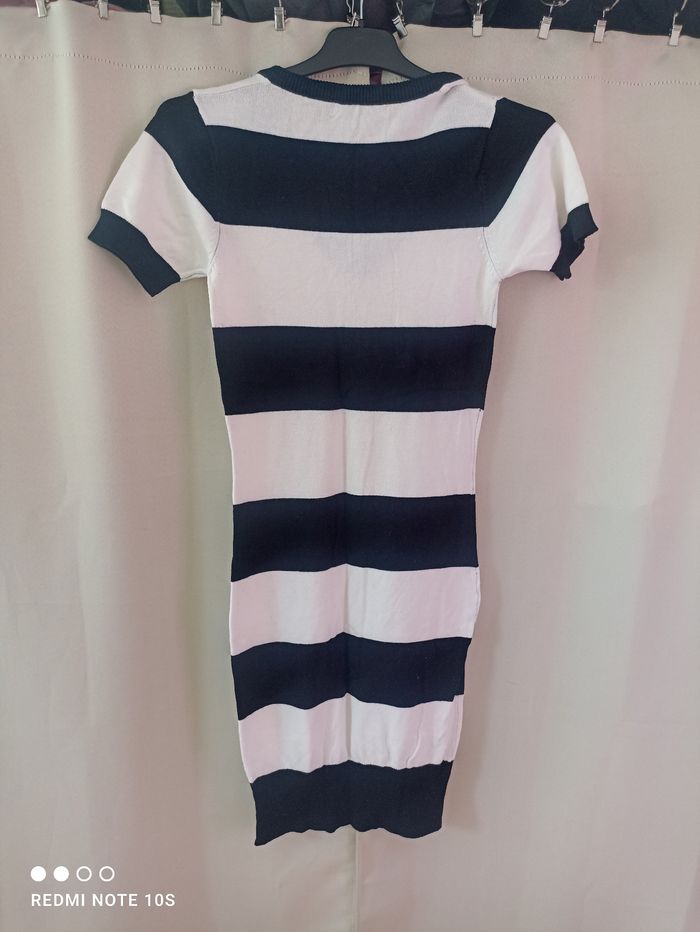 Robe femme taille S/36 Women Only neuve sans étiquette - photo numéro 2