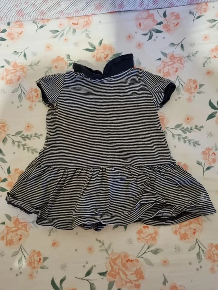 Robe petit bateau 3 mois