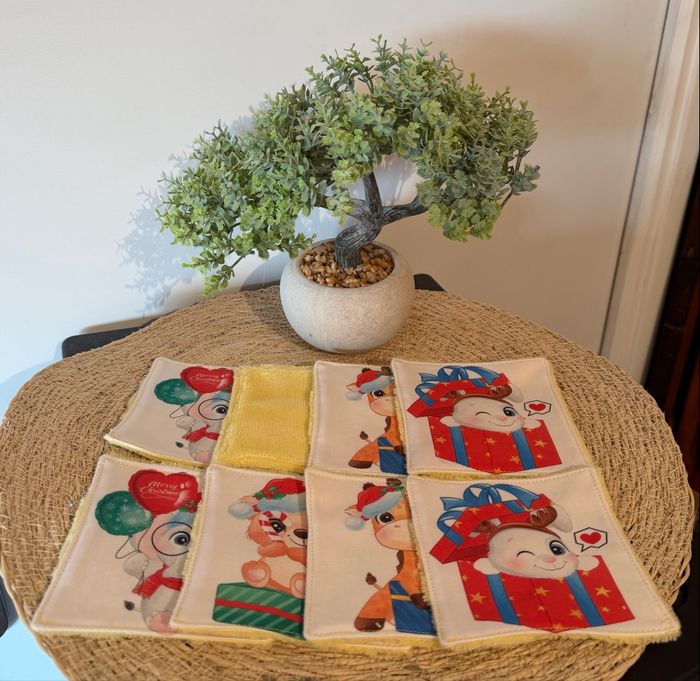 Lingettes les animaux et leur cadeau jaune