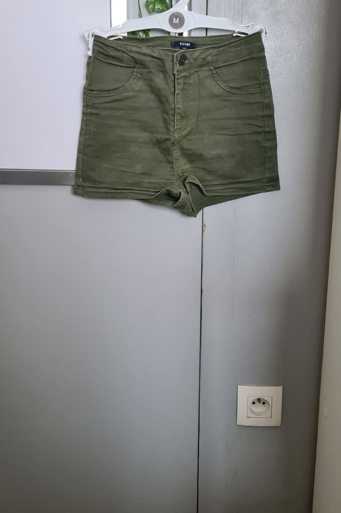 Short kaki fille - photo numéro 2