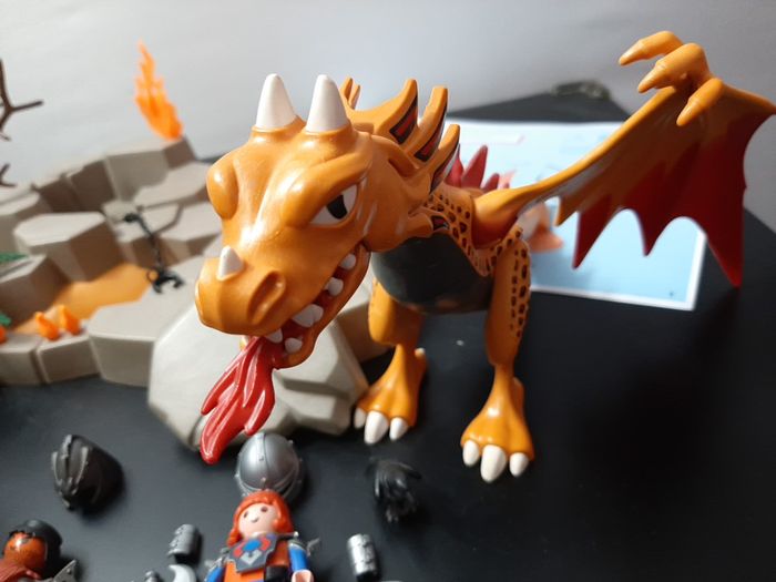 Playmobil - 4006- Superset Chevaliers dragons + dragon 5483 - photo numéro 4