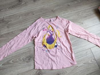 T shirt manches longues raiponce 5/6 ans