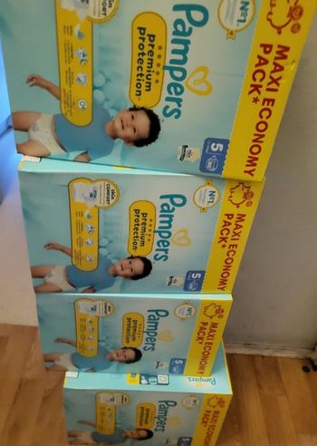 Couches Pampers Premium protection T5