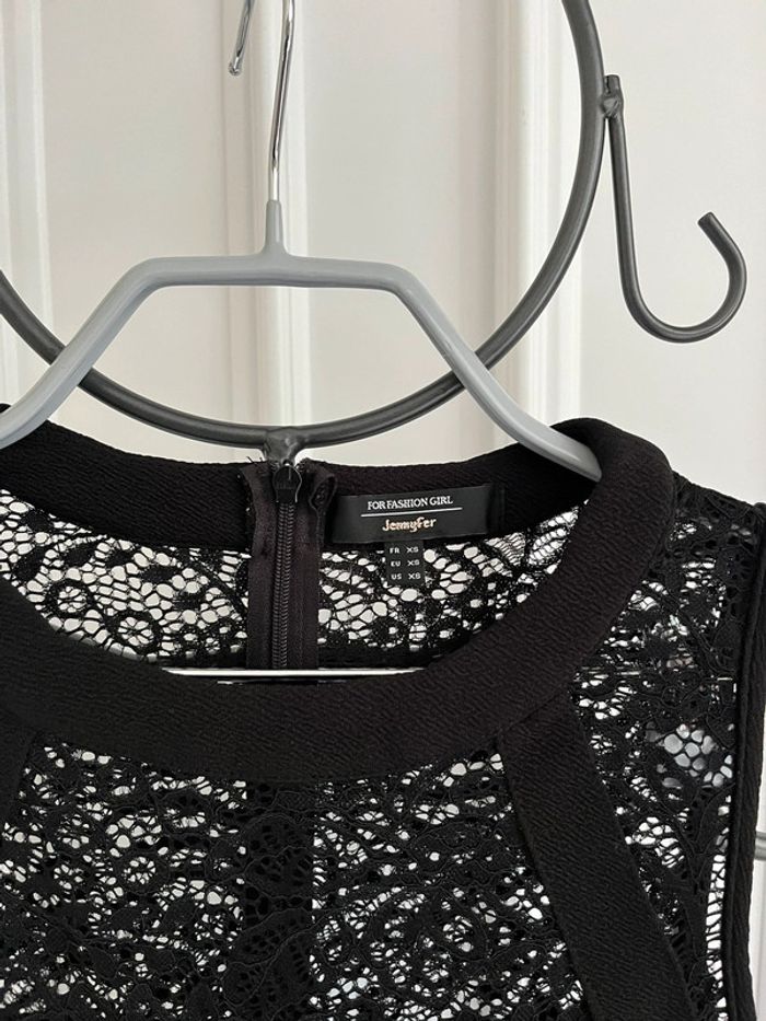 Robe Jennyfer - photo numéro 2